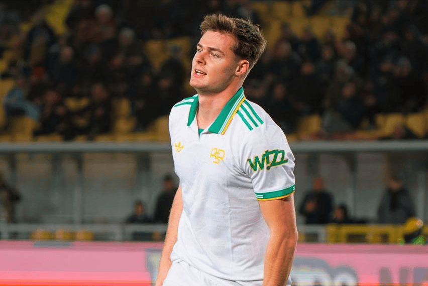 2-0,穆帅前东家升至意甲第4,21岁爱尔兰猛将和多夫比克各入一球